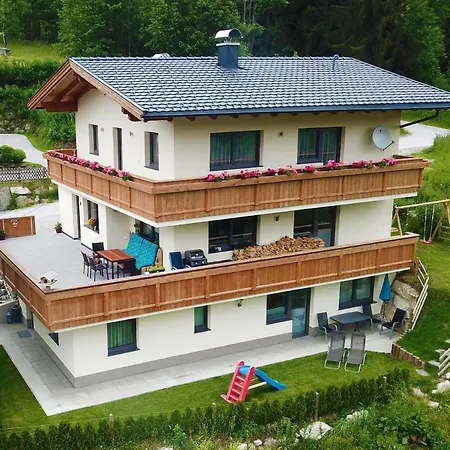 Apart Kristall Apartment *